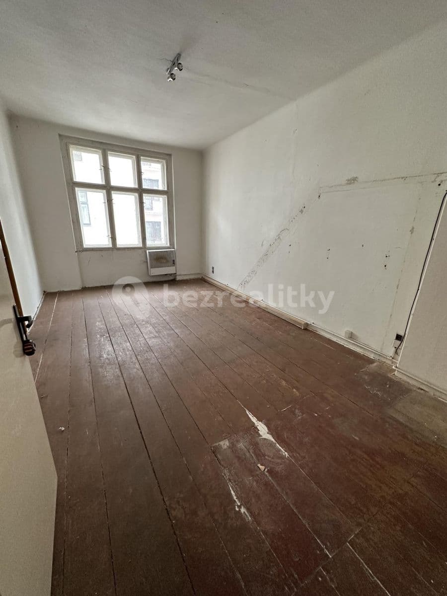 Predaj bytu 2-izbový 71 m², Raisova, Karlovy Vary, Karlovarský kraj