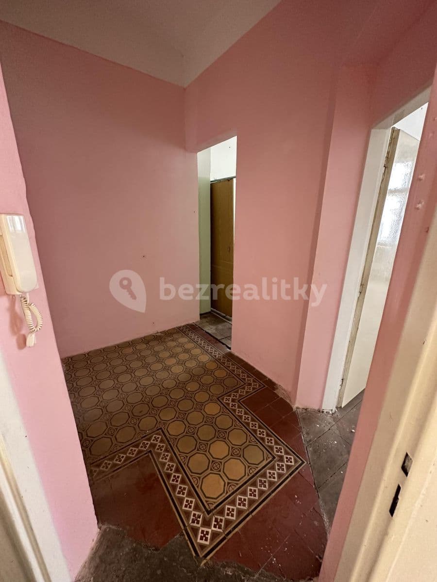 Predaj bytu 2-izbový 71 m², Raisova, Karlovy Vary, Karlovarský kraj