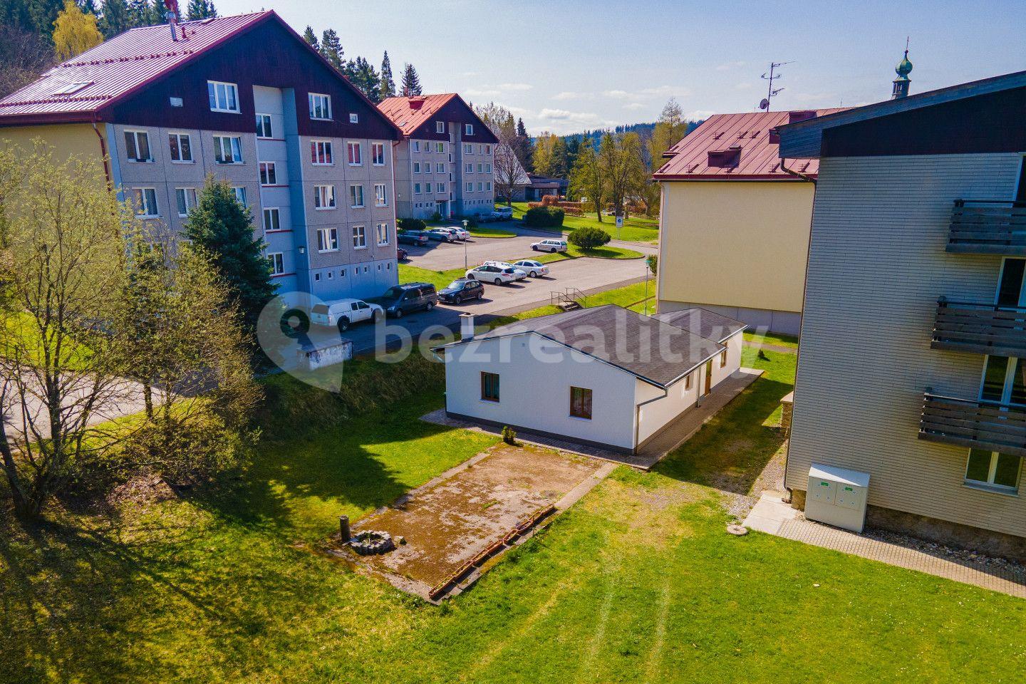 Predaj domu 92 m², pozemek 175 m², Srní, Plzeňský kraj