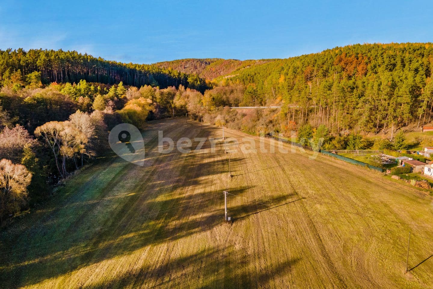 Predaj pozemku 2.587 m², Mladotice, Plzeňský kraj