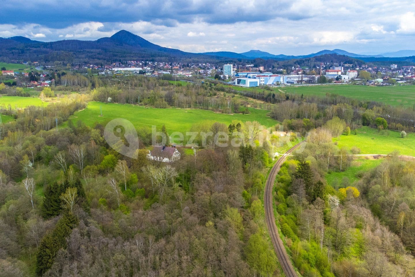 Predaj pozemku 2.206 m², Okrouhlá, Liberecký kraj