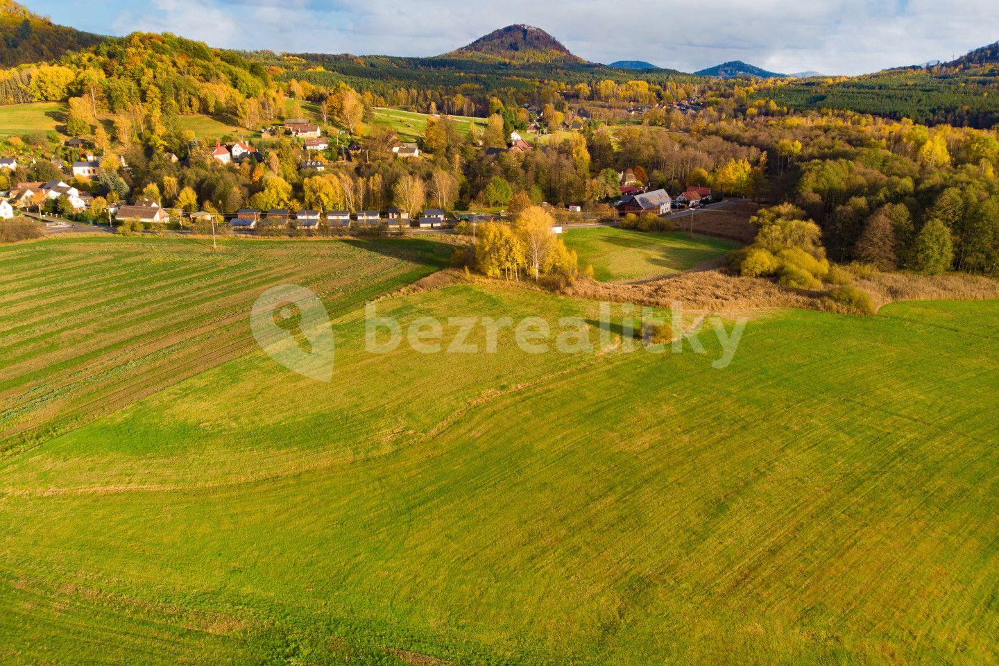 Predaj pozemku 13.224 m², Radvanec, Liberecký kraj