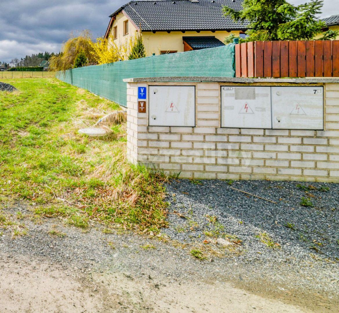 Predaj pozemku 1.393 m², Svojetice, Středočeský kraj