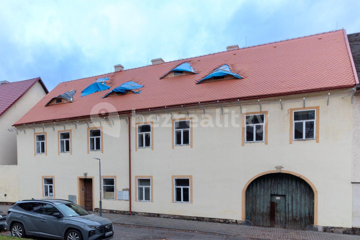 Predaj domu 360 m², pozemek 3.616 m², Husovo náměstí, Chabařovice, Ústecký kraj