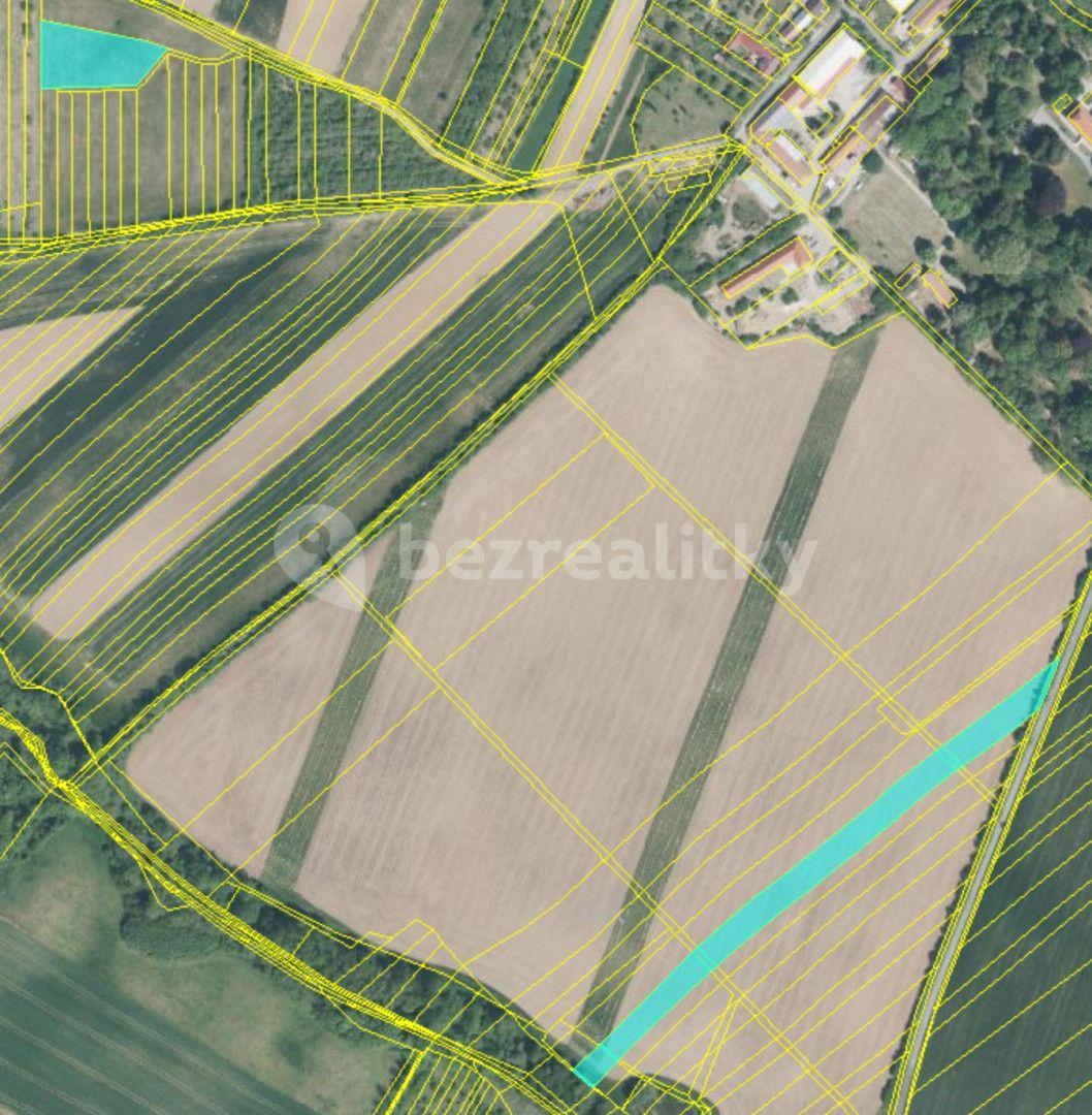 Predaj pozemku 6.725 m², Troubky-Zdislavice, Zlínský kraj