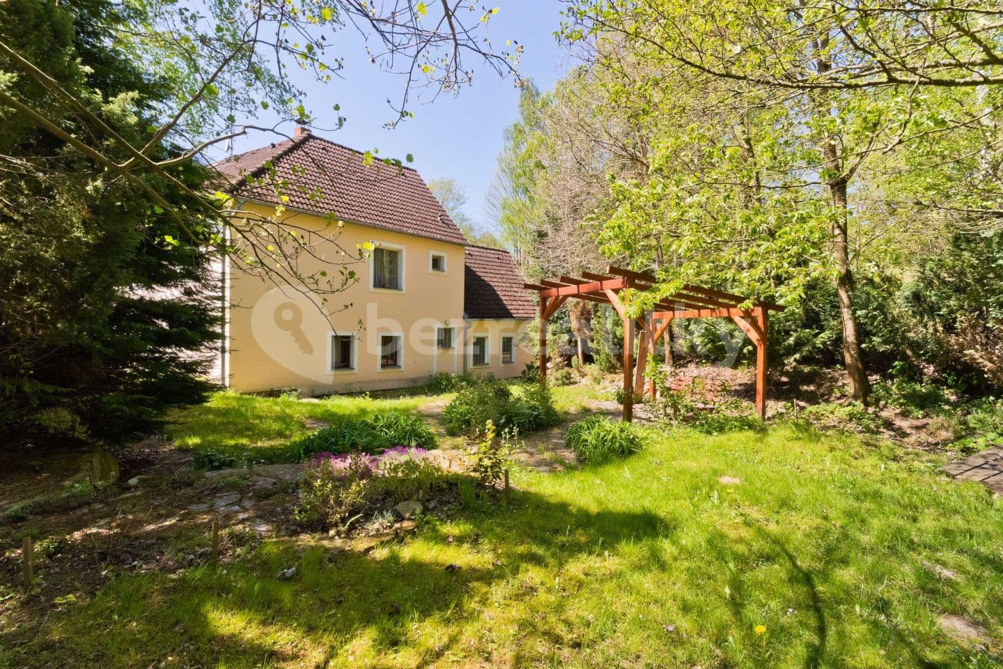 Predaj domu 250 m², pozemek 2.390 m², Lodhéřov, Jihočeský kraj
