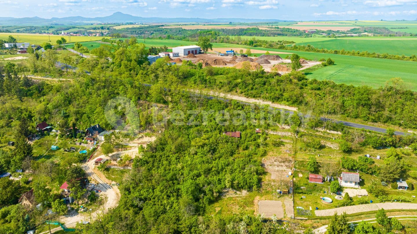 Predaj rekreačného objektu 16 m², pozemek 1.805 m², Štětí, Ústecký kraj