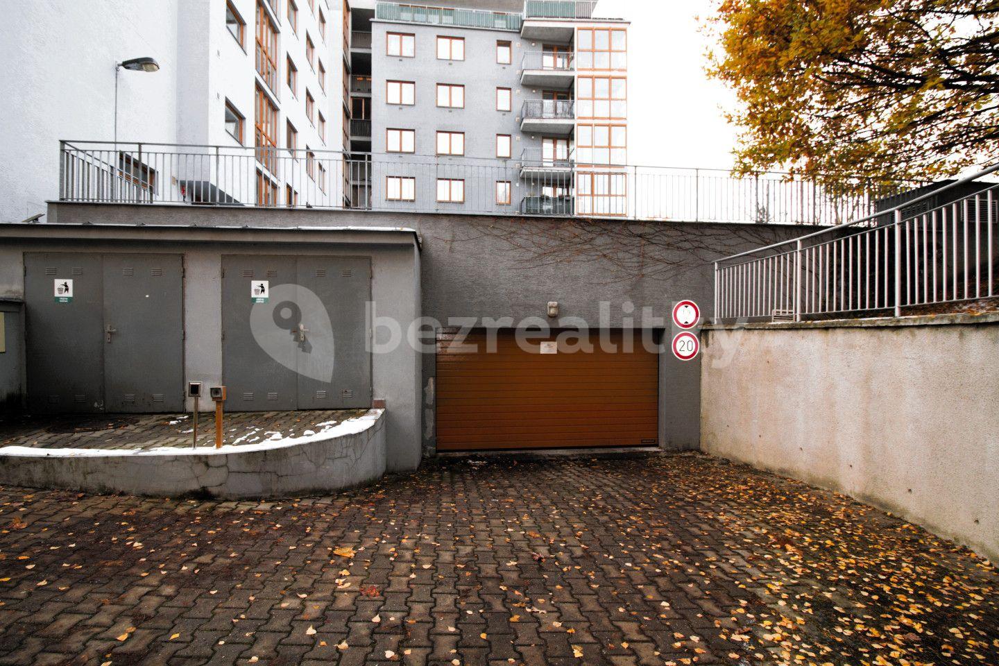 Predaj garáže 14 m², Velká skála, Praha, Praha