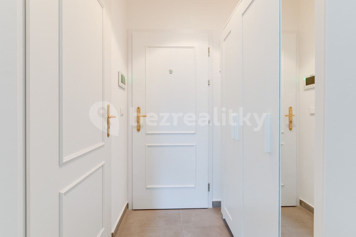 Predaj bytu 1-izbový 14 m², Španělská, Praha, Praha