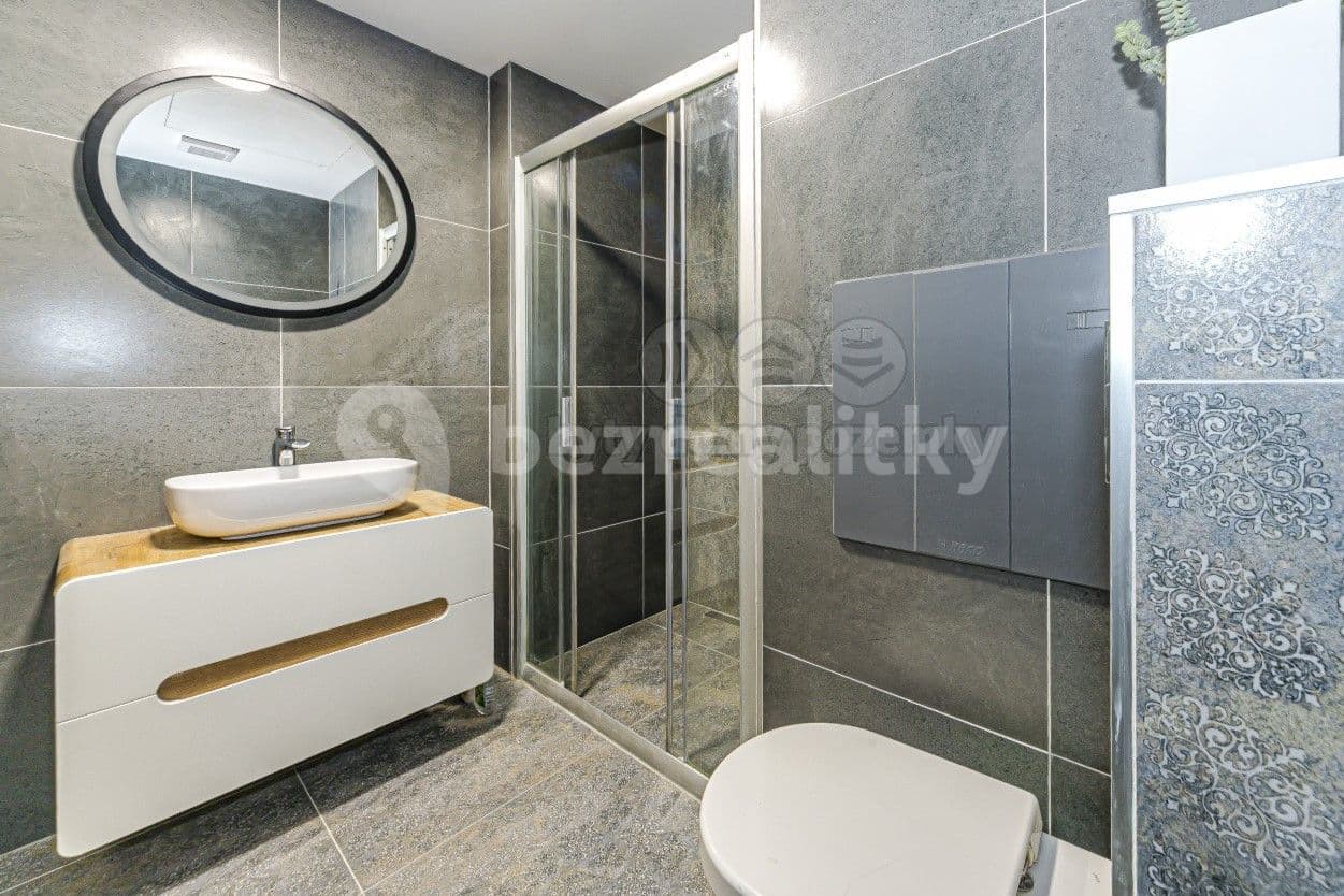 Predaj bytu 2-izbový 40 m², U Borků, Kolín, Středočeský kraj