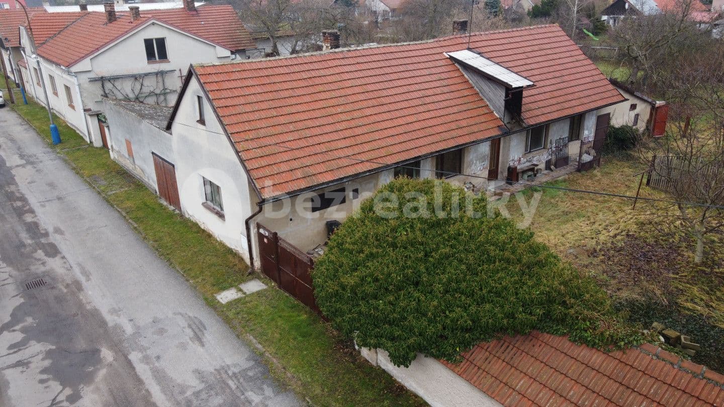 Predaj domu 84 m², pozemek 1.084 m², Dlouhá, Sány, Středočeský kraj