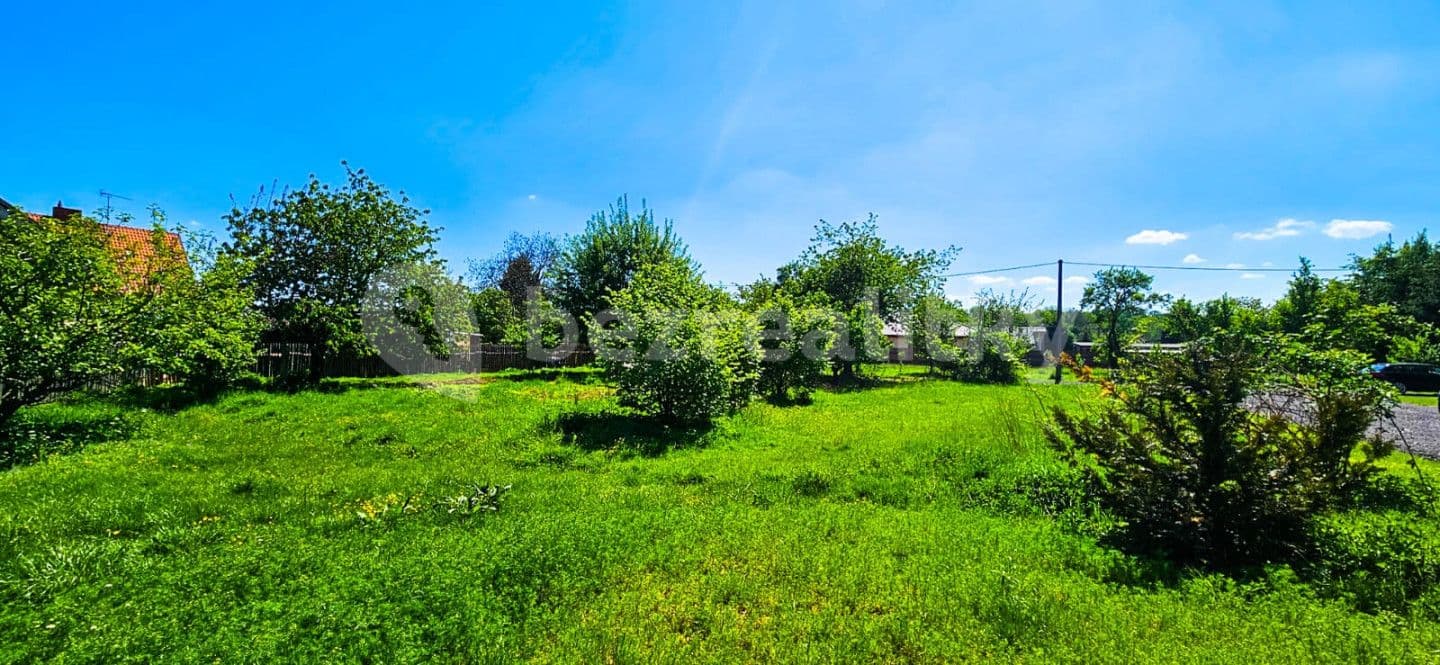 Predaj pozemku 1.086 m², Svojšice, Pardubický kraj