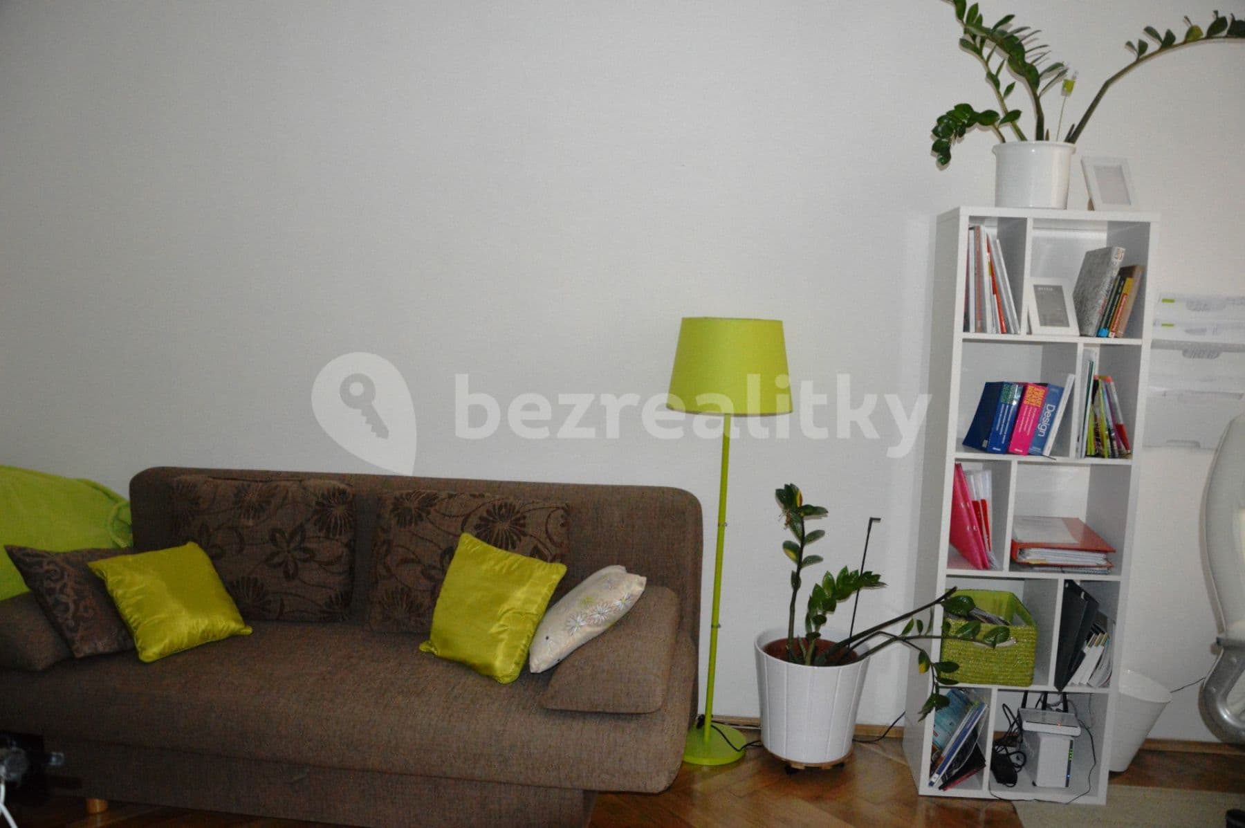 Prenájom bytu 1-izbový 32 m², Jaselská, Mladá Boleslav, Středočeský kraj