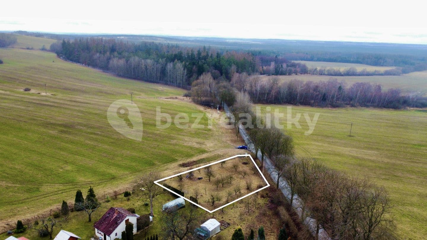 Predaj pozemku 1.245 m², Radenín, Jihočeský kraj