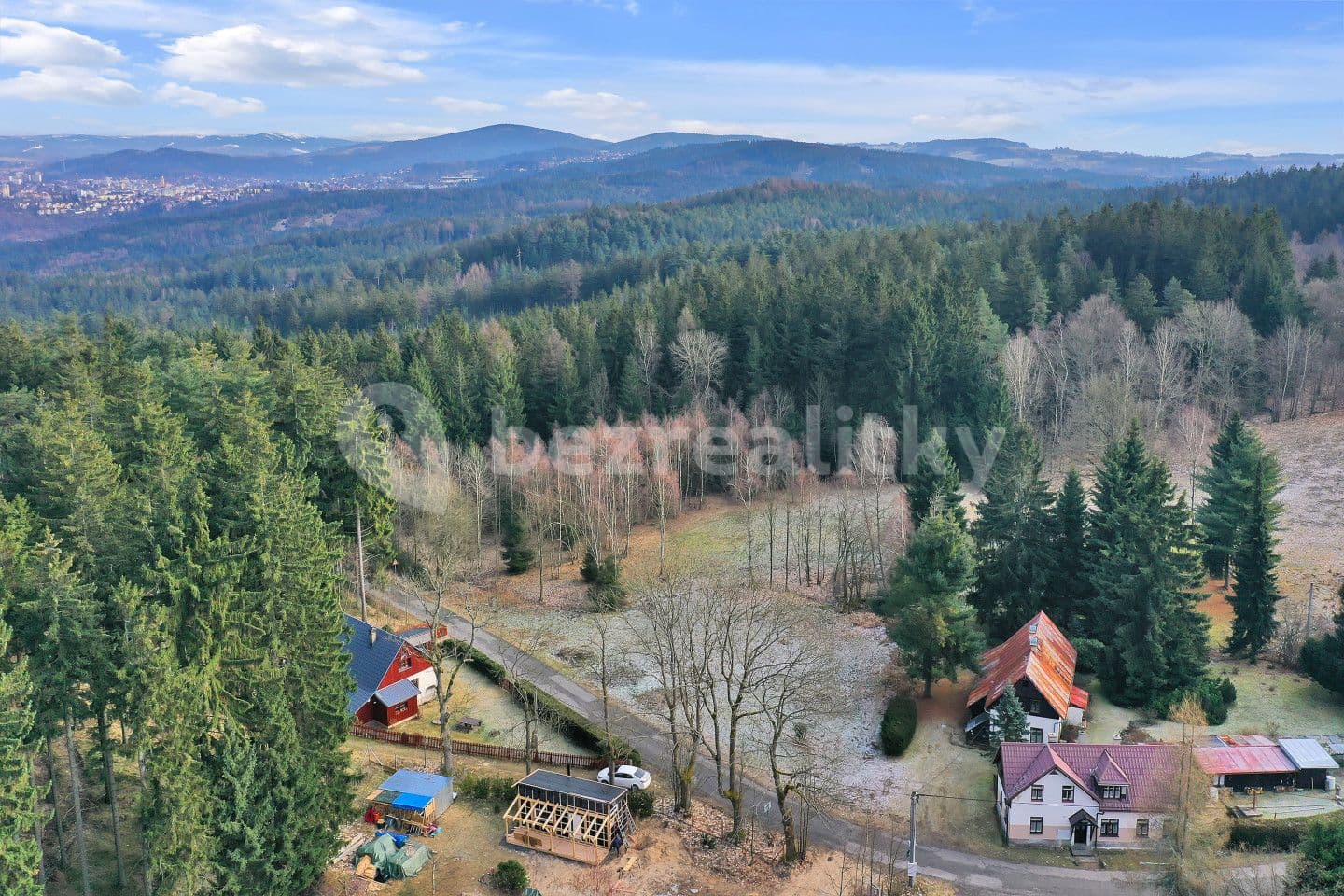 Predaj pozemku 6.637 m², Liberec, Liberecký kraj