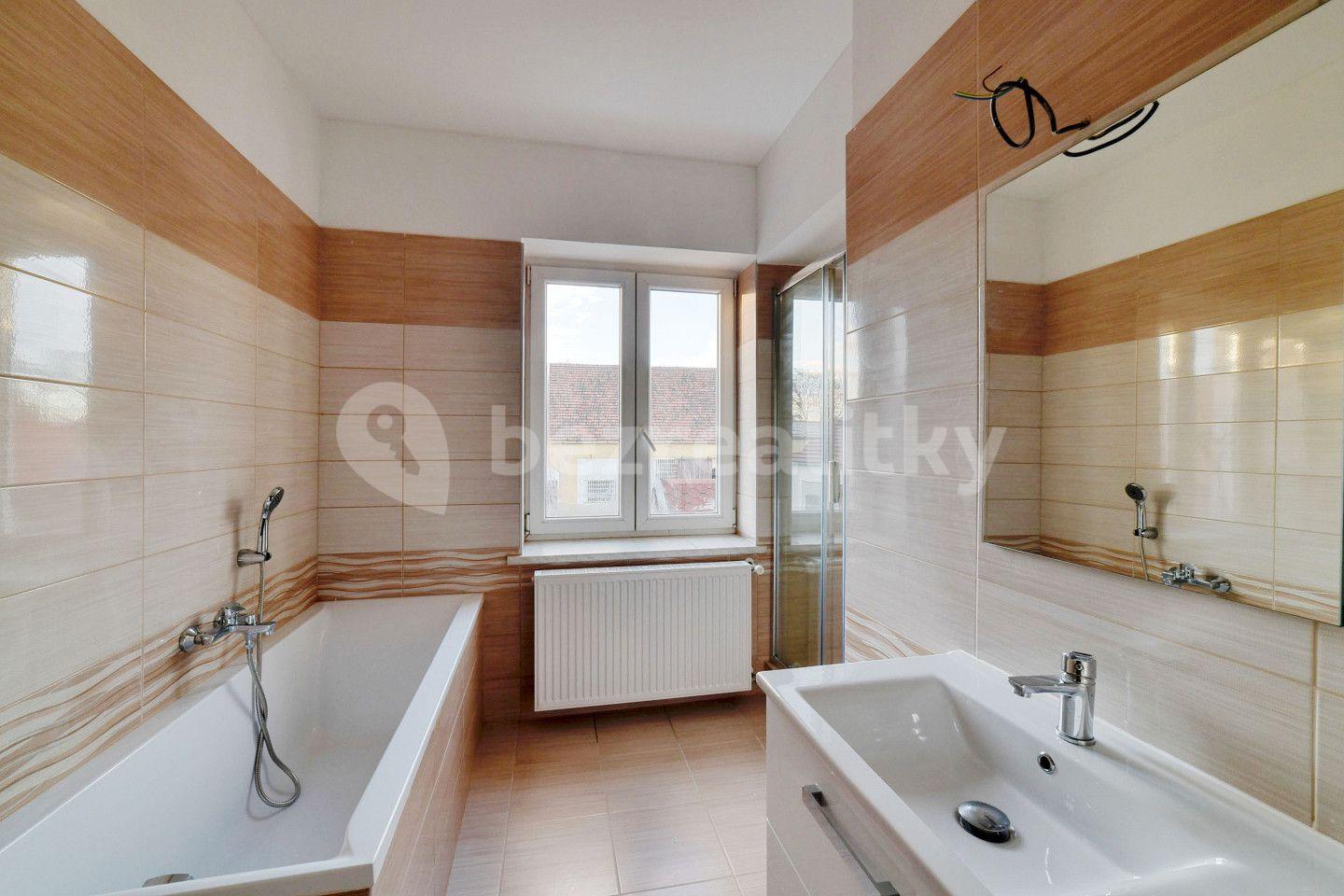 Predaj bytu 3-izbový 110 m², Cheb, Karlovarský kraj