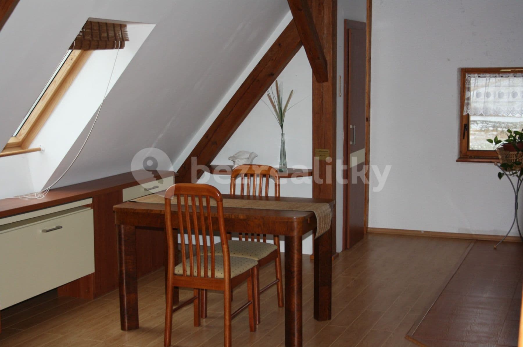 Prenájom bytu 3-izbový 150 m², Samota, Olomouc, Olomoucký kraj