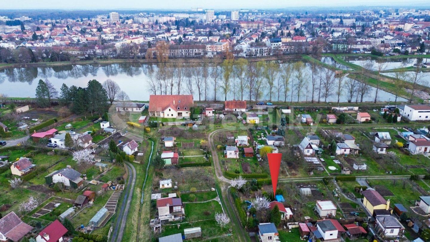 Predaj rekreačného objektu 12 m², pozemek 362 m², Pardubice, Pardubický kraj