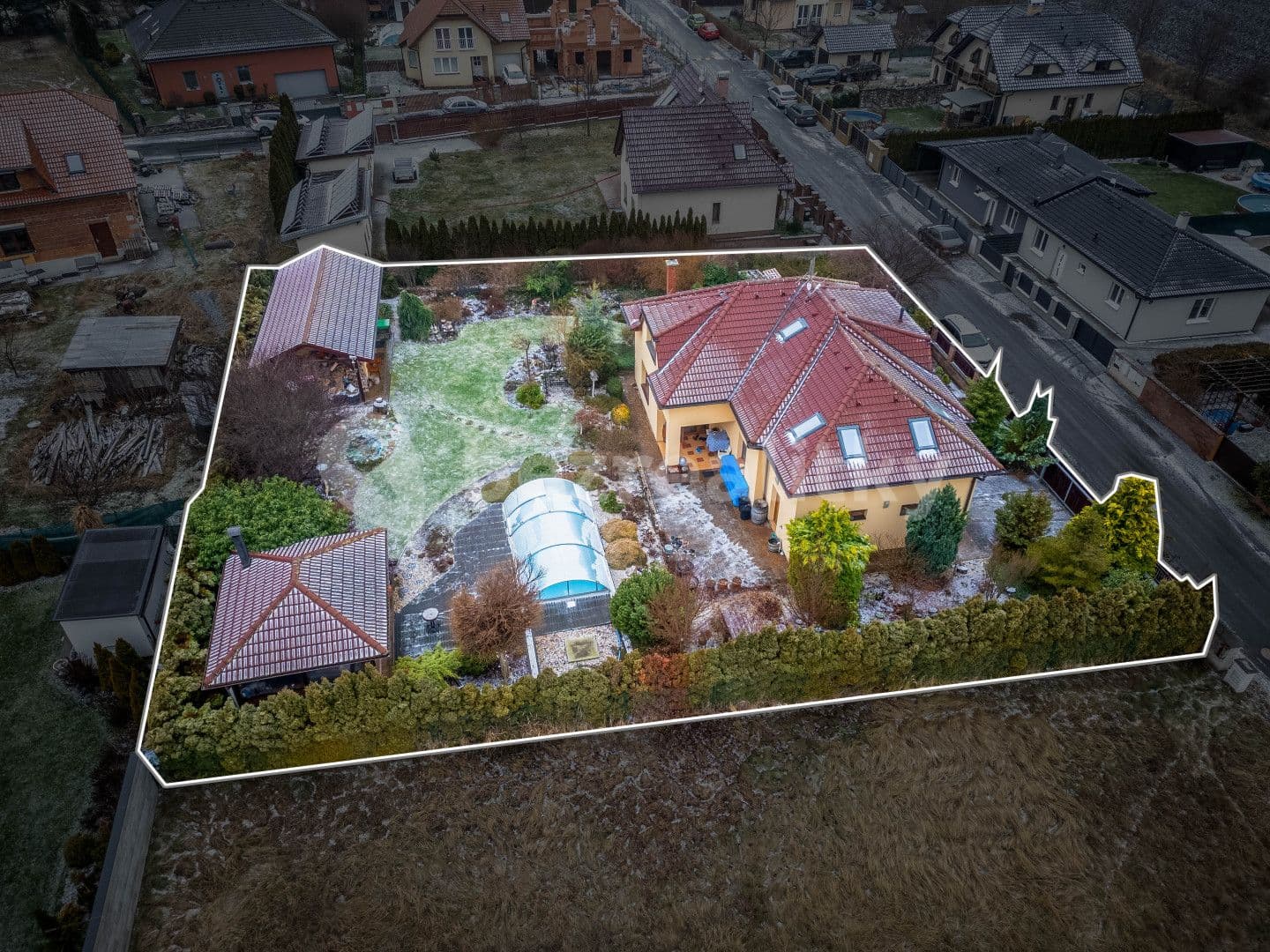 Predaj domu 190 m², pozemek 1.196 m², U studánky, Veleň, Středočeský kraj