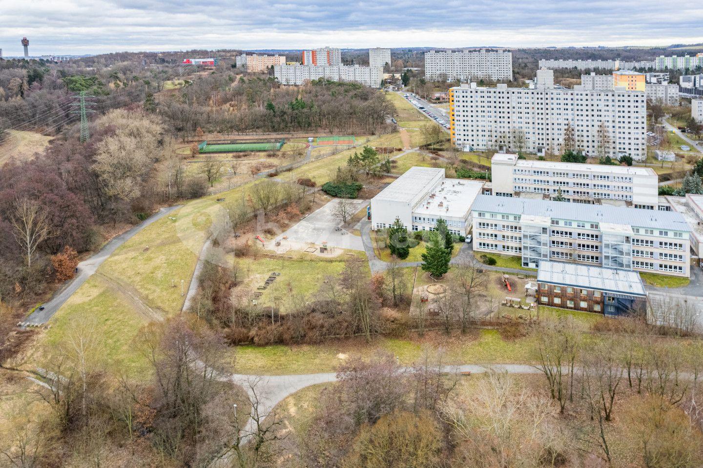 Predaj pozemku 2.326 m², Praha, Praha
