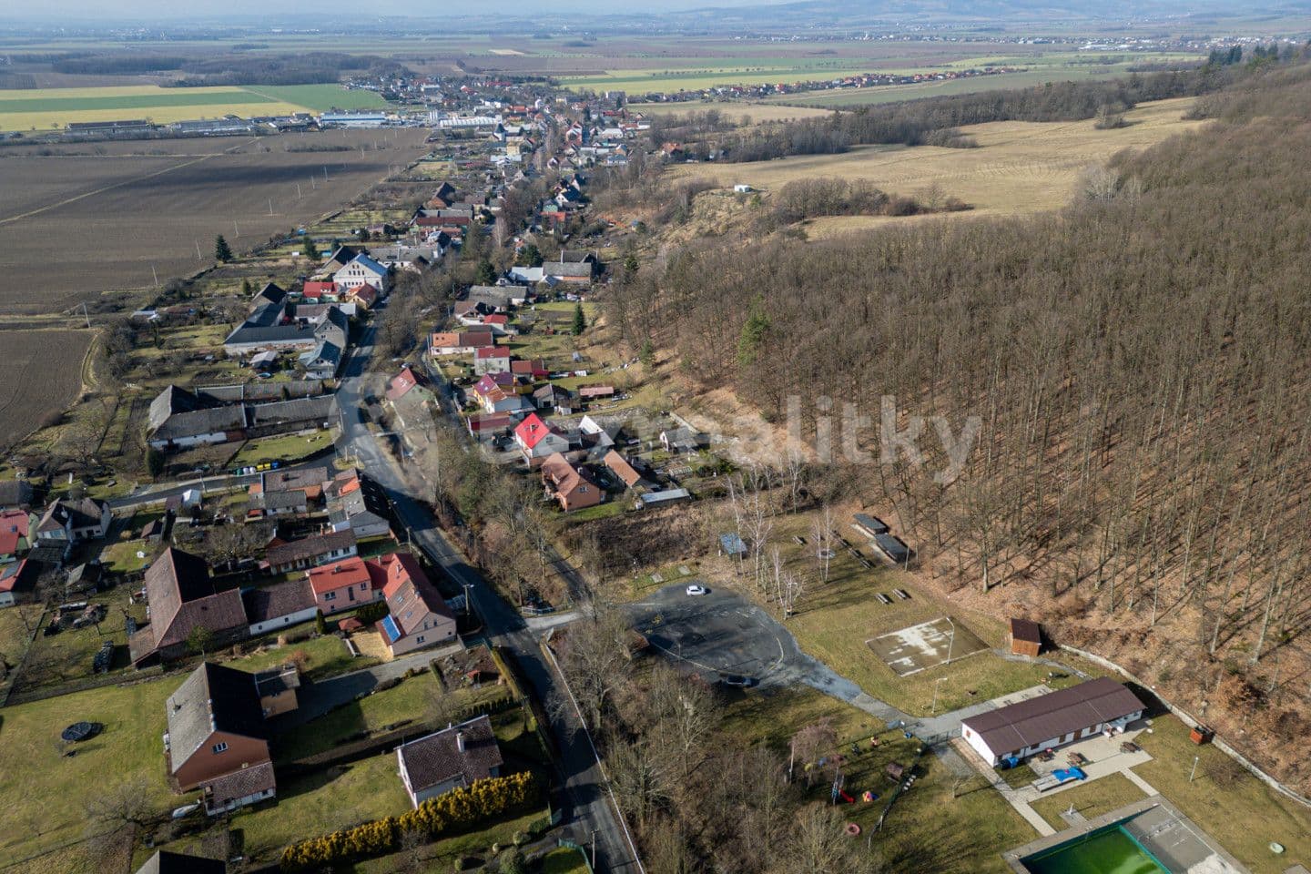 Predaj pozemku 1.430 m², Paseka, Olomoucký kraj