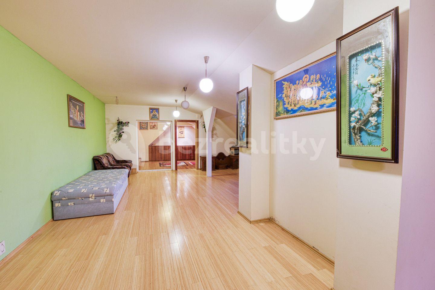 Predaj domu 451 m², pozemek 547 m², Ondříčkova, Karlovy Vary, Karlovarský kraj