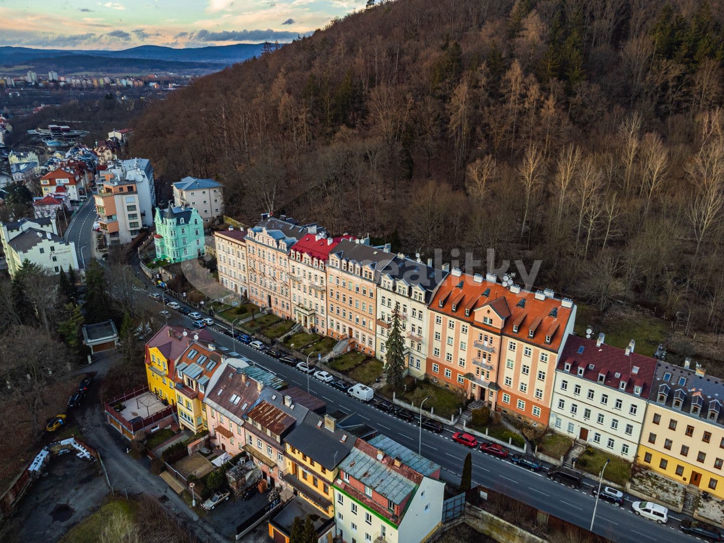 Predaj bytu 2-izbový 56 m², Na Vyhlídce, Karlovy Vary, Karlovarský kraj