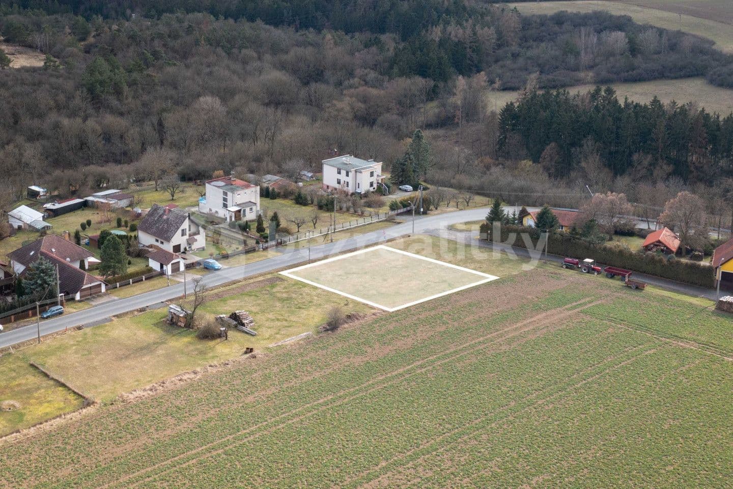 Predaj pozemku 818 m², Chříč, Plzeňský kraj