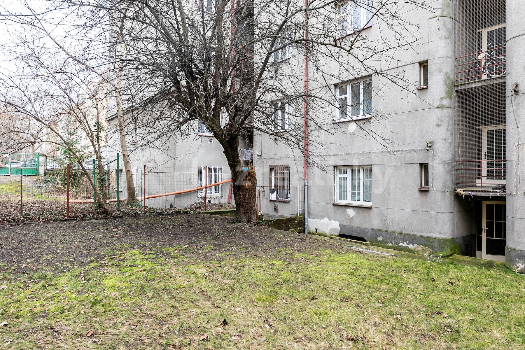 Predaj bytu 1-izbový 27 m², Biskupcova, Praha, Praha