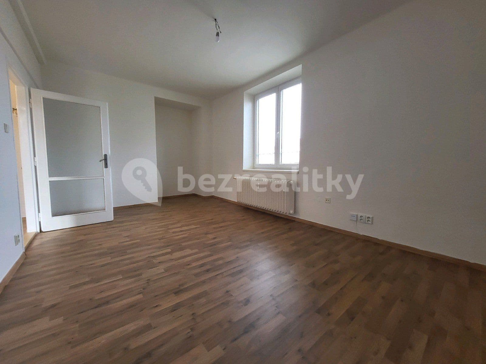Prenájom bytu 3-izbový 72 m², Nerudova, Havířov, Moravskoslezský kraj
