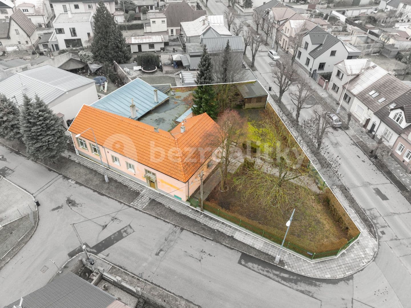 Predaj nebytového priestoru 908 m², Klikorkova, Kladno, Středočeský kraj
