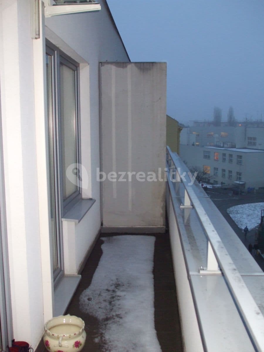 Prenájom bytu 2-izbový 55 m², Křídlovická, Brno, Jihomoravský kraj
