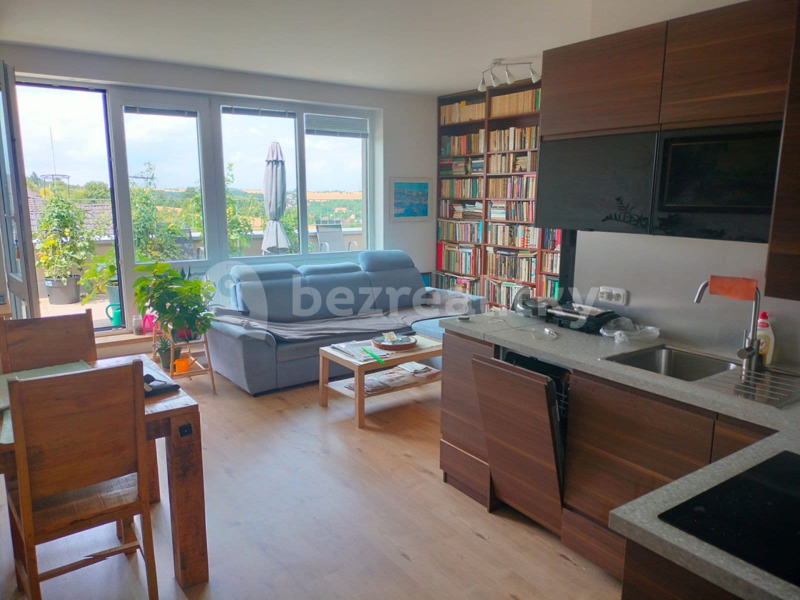 Predaj bytu 2-izbový 101 m², T. G. Masaryka, Horoměřice, Středočeský kraj