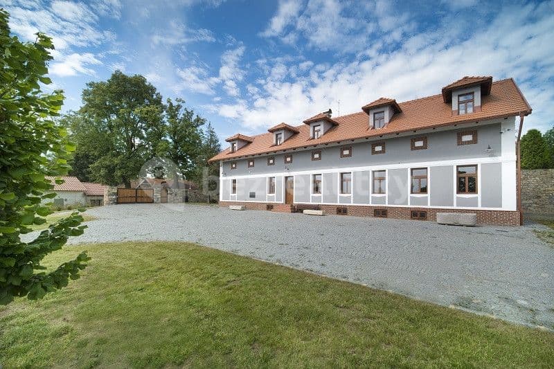 Predaj domu 420 m², pozemek 10.057 m², K Americe, Vysoký Újezd, Středočeský kraj