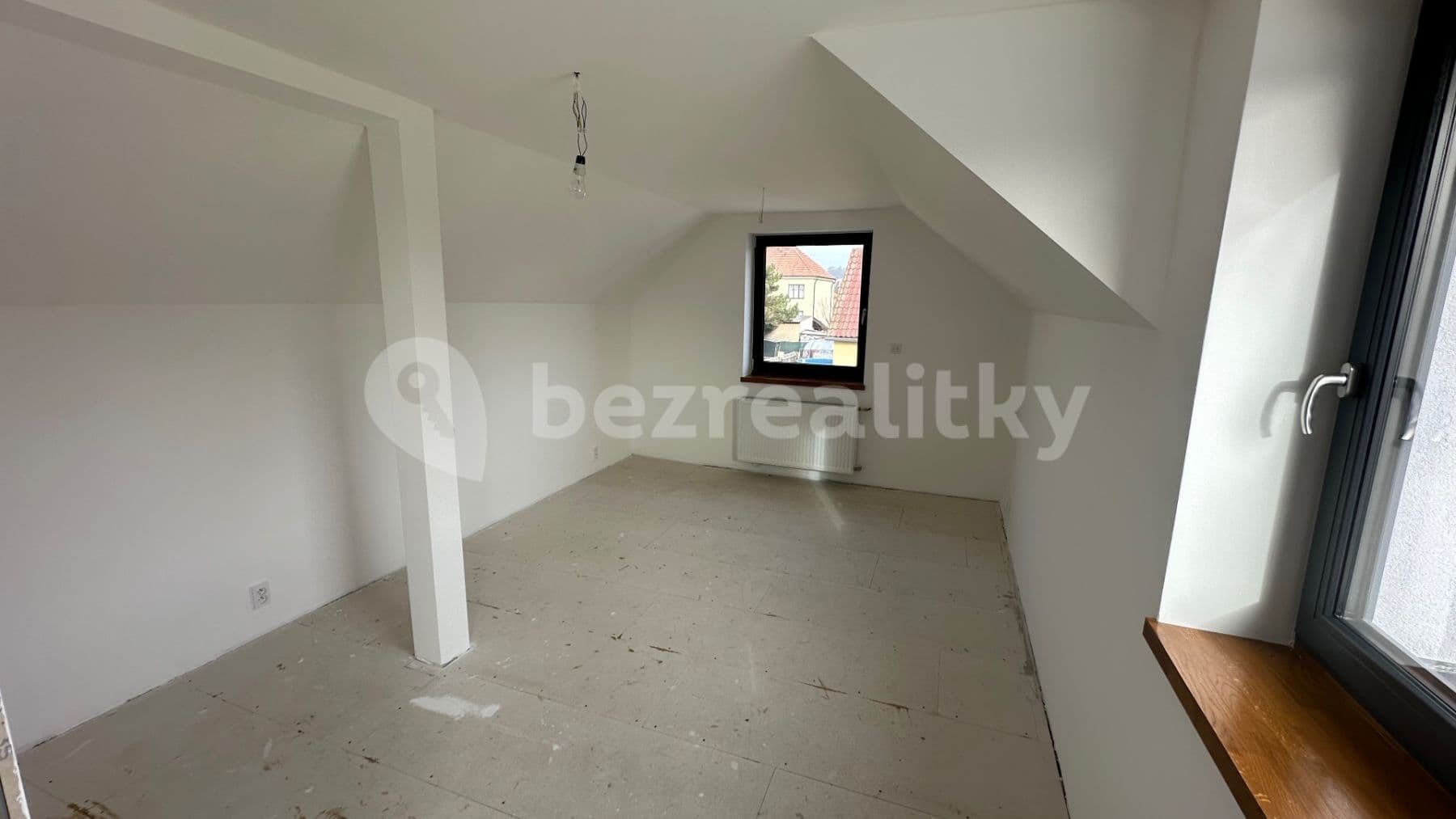 Predaj domu 195 m², pozemek 452 m², U Drůbežárny, Čečelice, Středočeský kraj