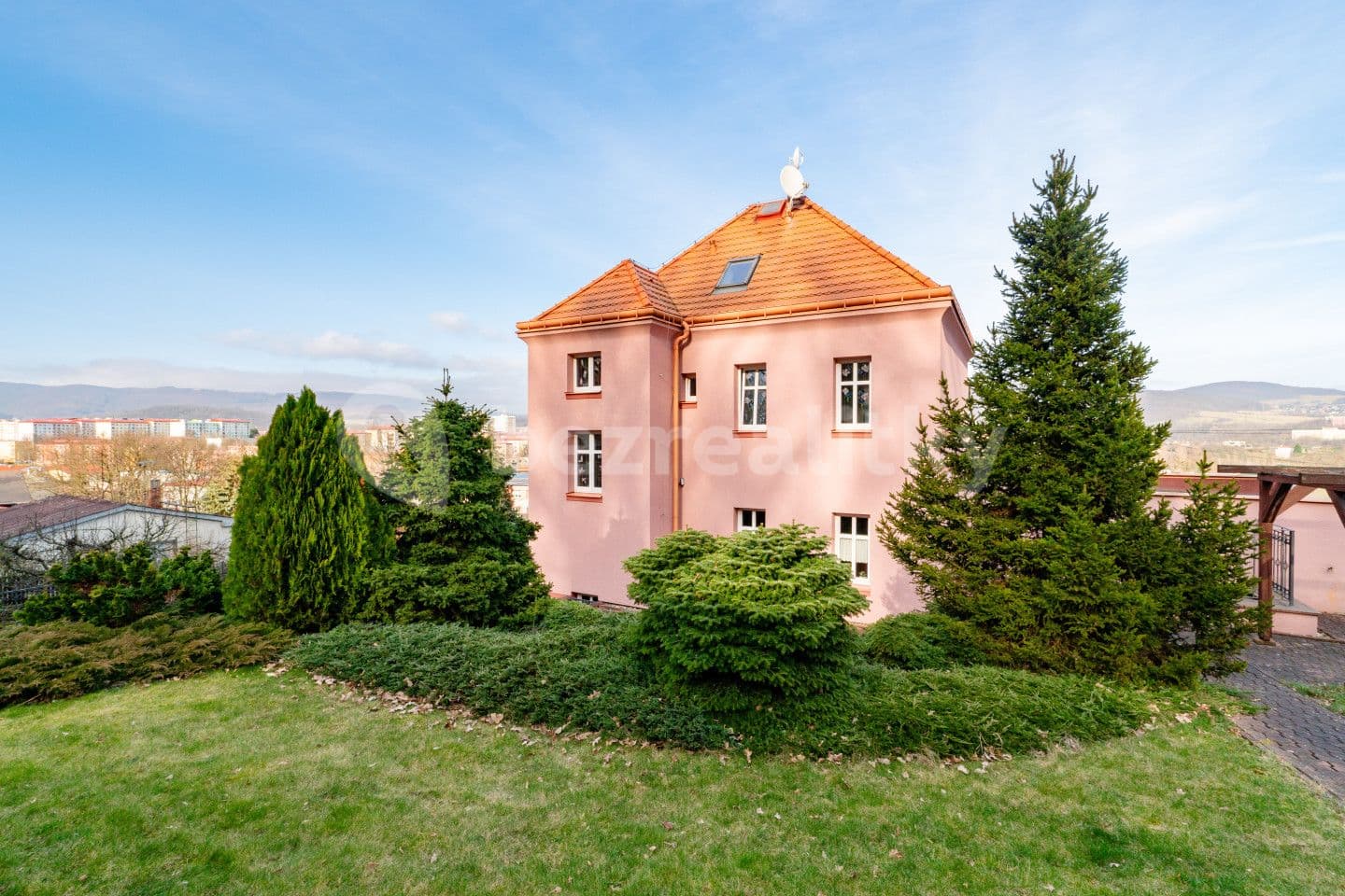 Predaj domu 250 m², pozemek 676 m², Hynaisova, Ústí nad Labem, Ústecký kraj