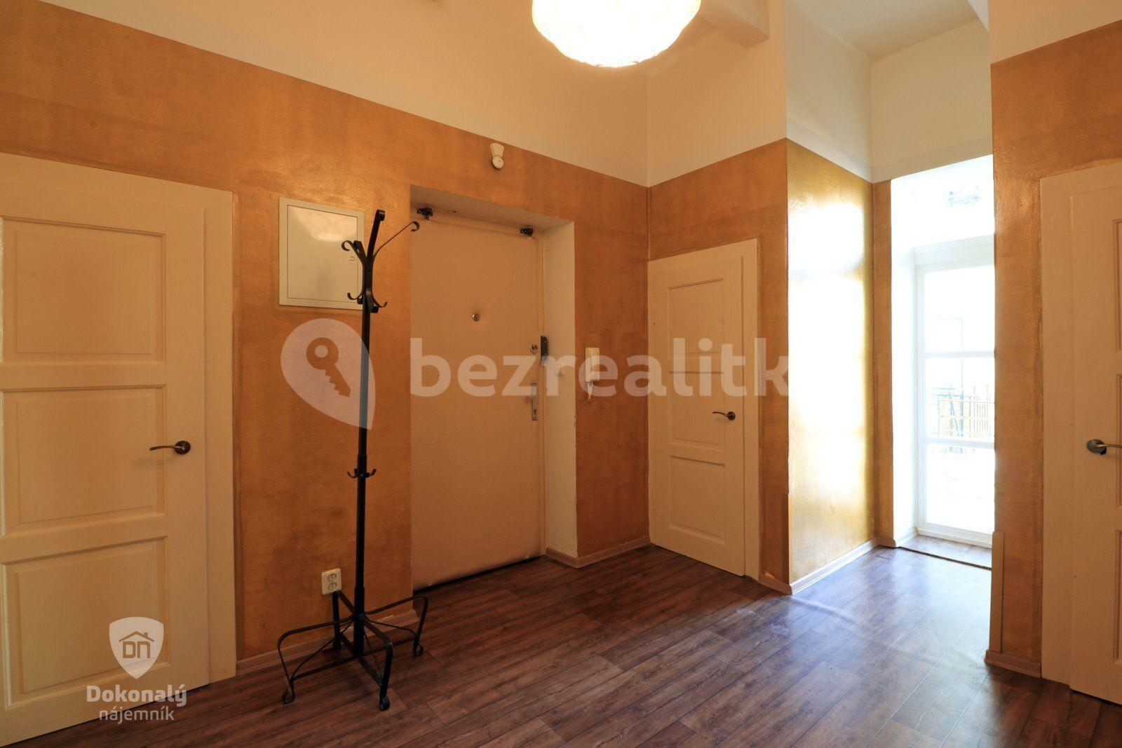 Prenájom bytu 2-izbový 83 m², Sudoměřská, Praha, Praha