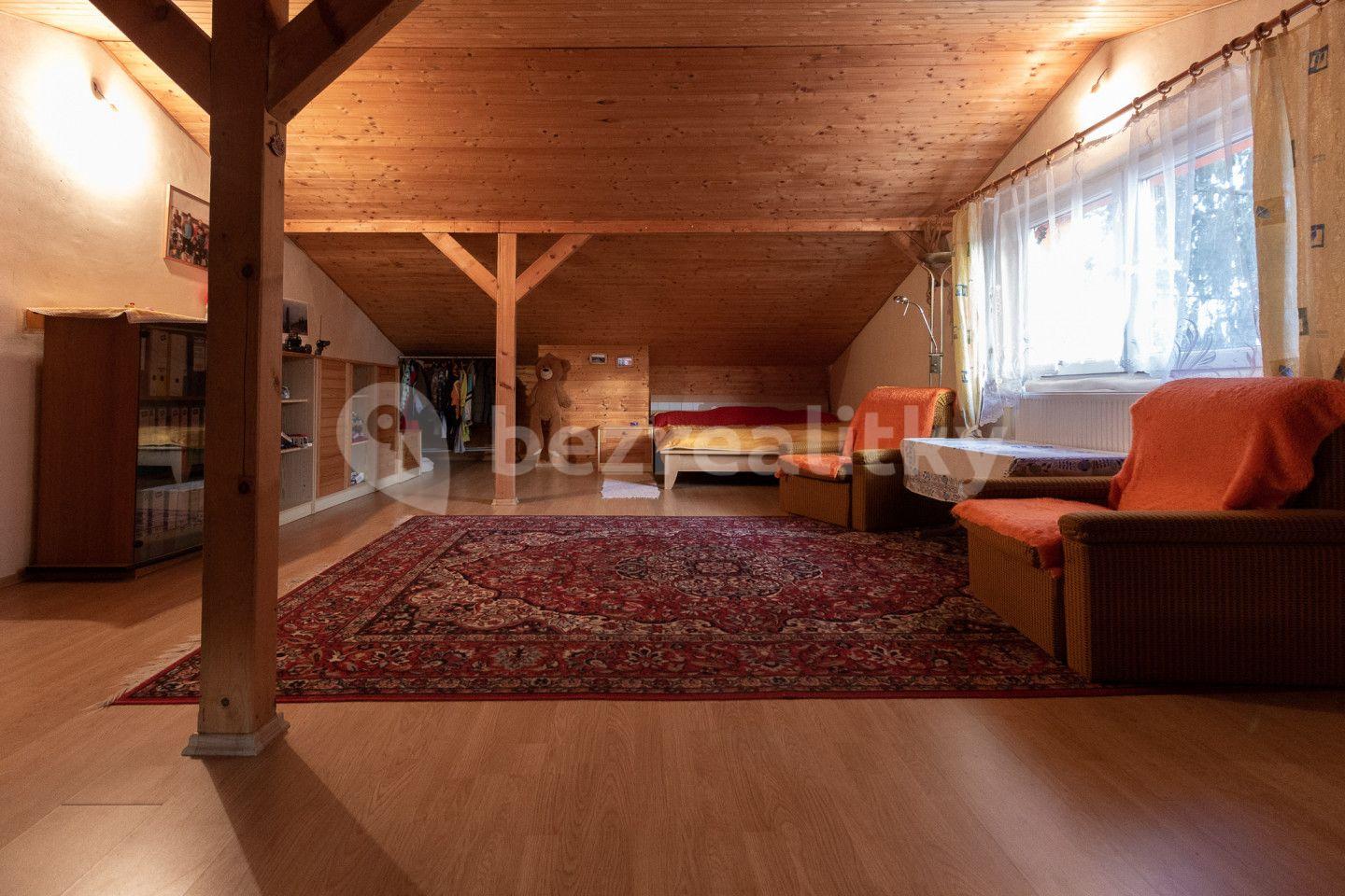 Predaj domu 692 m², pozemek 3.972 m², Lipovská, Jeseník, Olomoucký kraj