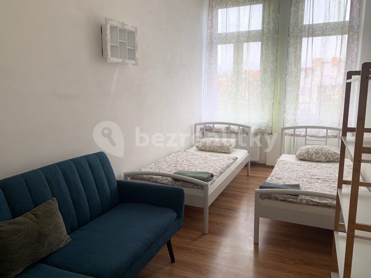 Prenájom bytu  65 m², Ruská, Teplice, Ústecký kraj