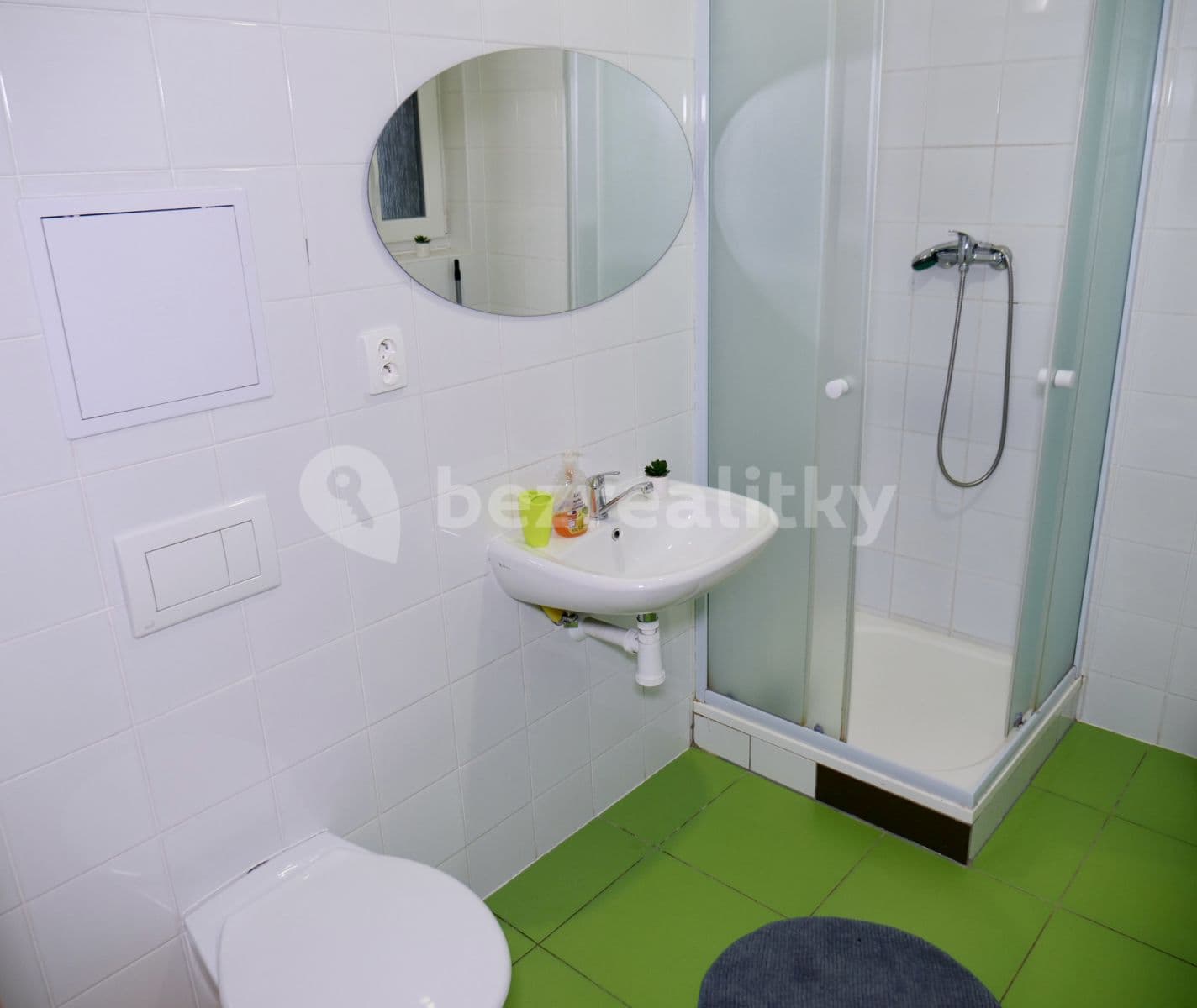 Prenájom bytu  55 m², Ruská, Teplice, Ústecký kraj