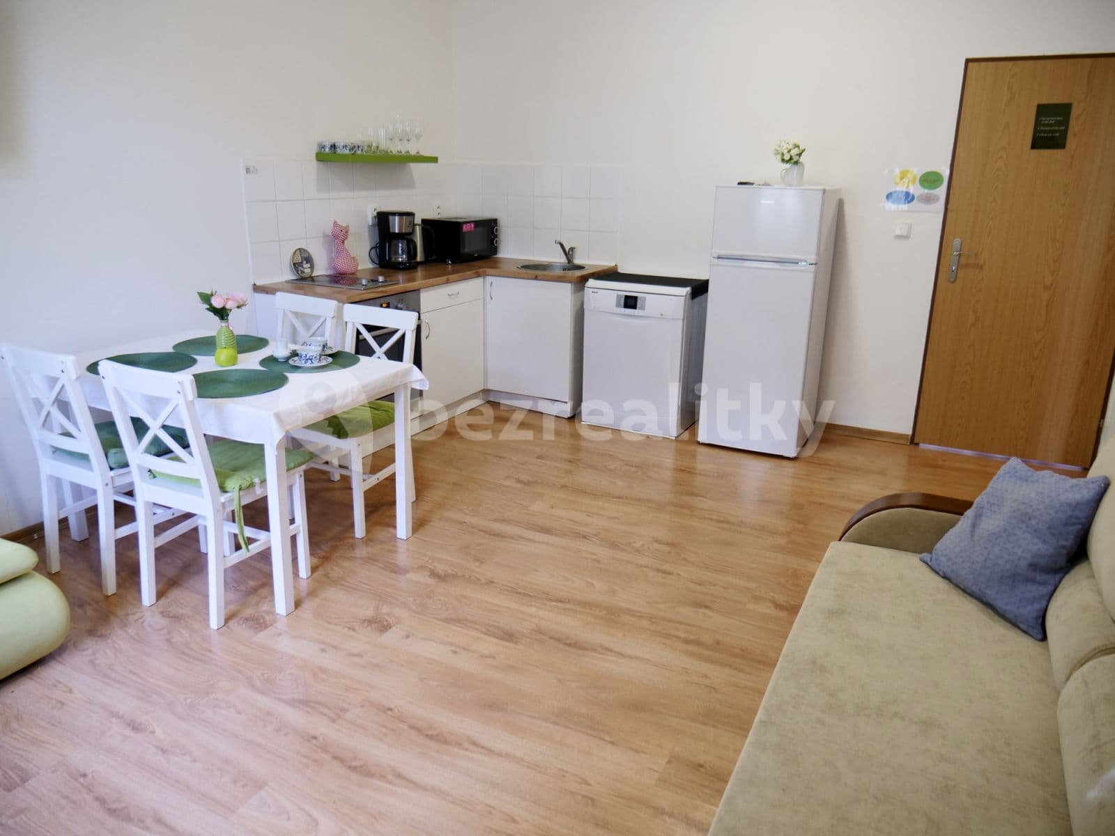 Prenájom bytu  59 m², Ruská, Teplice, Ústecký kraj