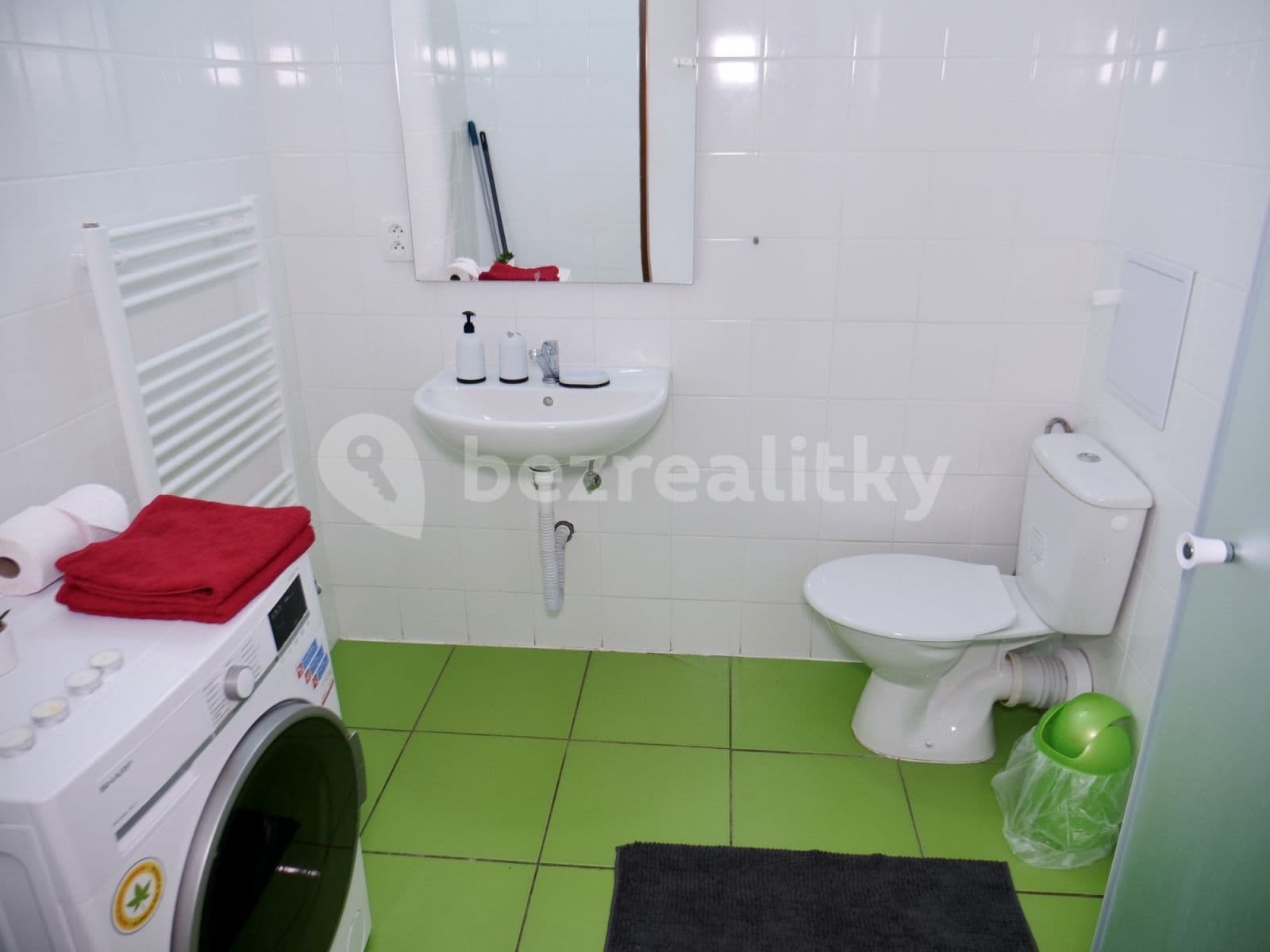 Prenájom bytu  59 m², Ruská, Teplice, Ústecký kraj