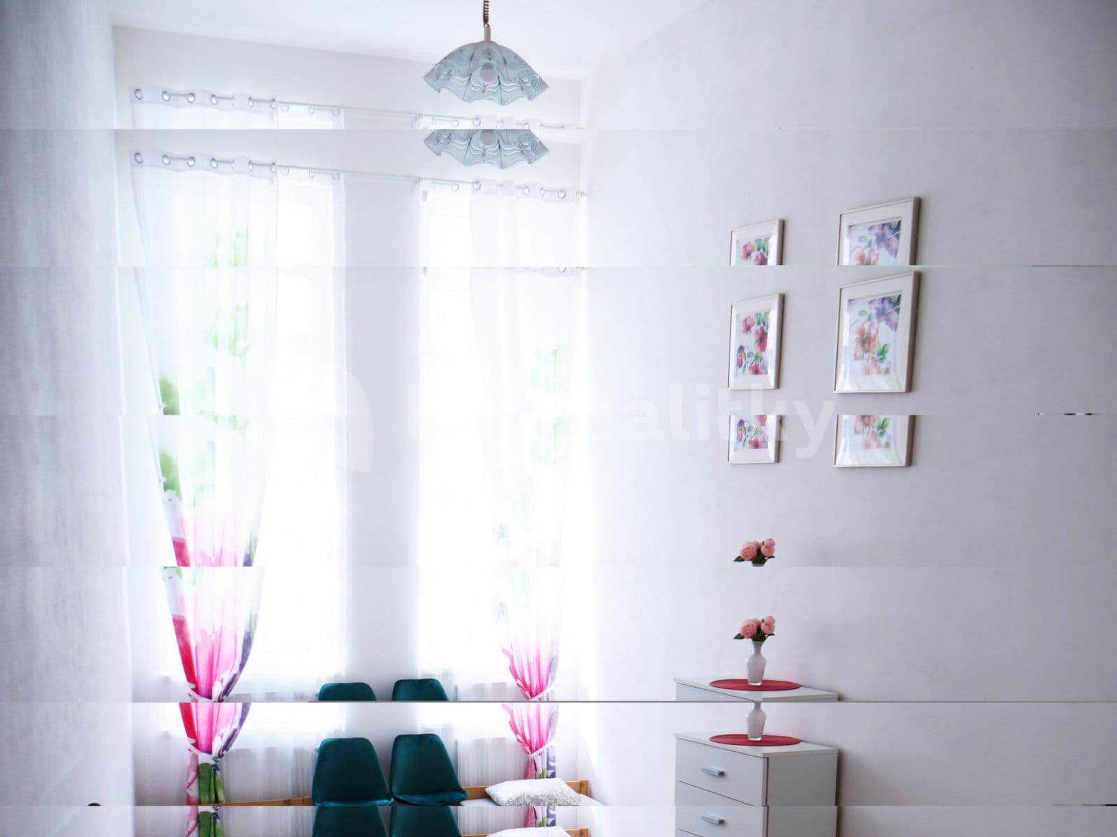 Prenájom bytu  55 m², Ruská, Teplice, Ústecký kraj