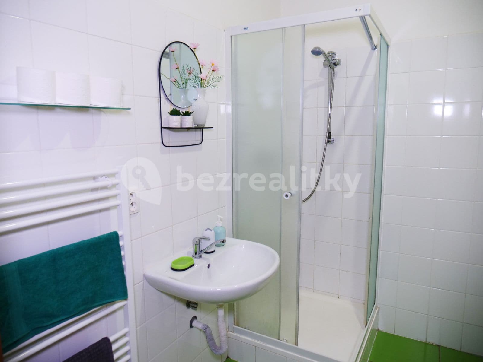 Prenájom bytu  55 m², Ruská, Teplice, Ústecký kraj