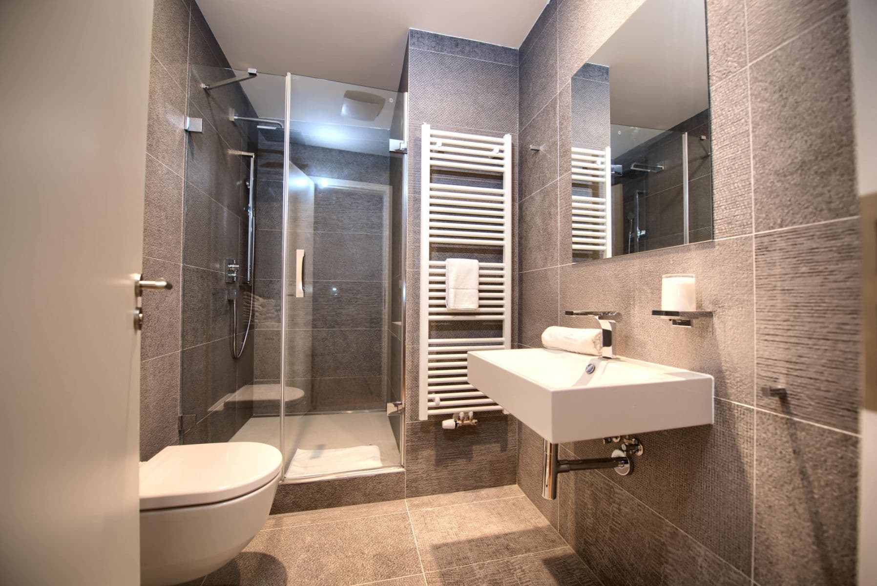 Prenájom bytu  90 m², Soukenická, Praha, Praha