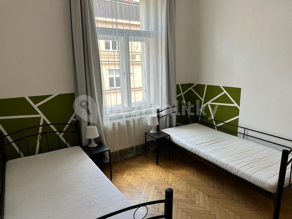 Prenájom bytu 3-izbový 96 m², Londýnská, Praha, Praha