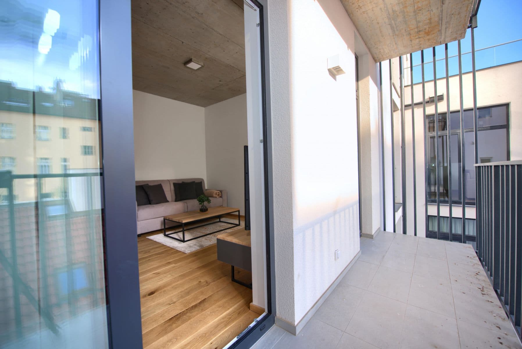 Prenájom bytu  50 m², Soukenická, Praha, Praha