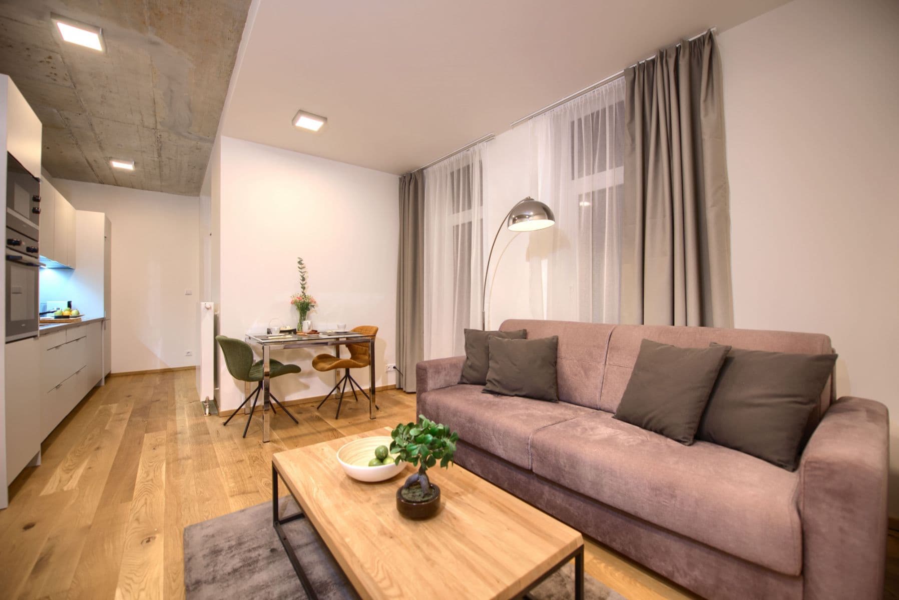Prenájom bytu  50 m², Soukenická, Praha, Praha