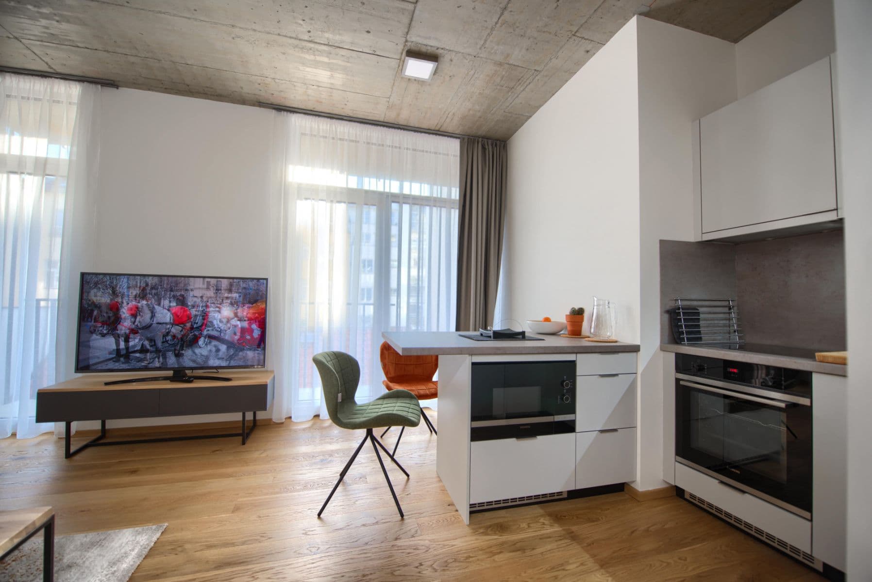 Prenájom bytu  50 m², Soukenická, Praha, Praha