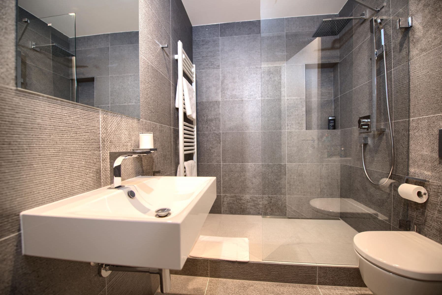 Prenájom bytu  50 m², Soukenická, Praha, Praha